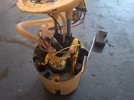 Pompa motorina din rezervor Audi A4 B8 2015 COD 8K0 919 050 Q A2C53394843 FACTURA SI GARANTIE