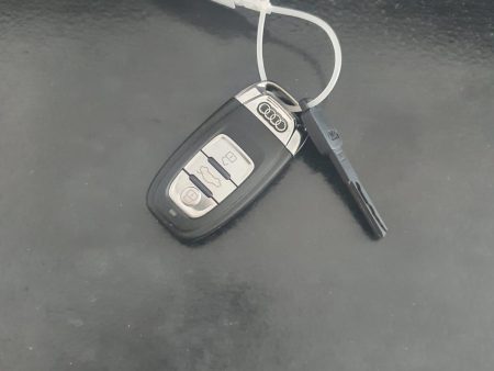 TELECOMANDA INCHIDERE CENTRALIZATA CONTACT CU CHEIE Audi A5 8T 2.0 TDI 2012 COD 8K0959754H FACTURA SI GARANTIE