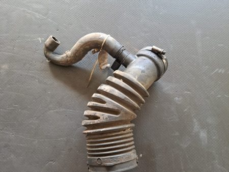 Furtun Admisie Aer  Jeep Grand Cheroke 2.7 crd 2004 COD A6650940009 FACTURA SI GARANTIE