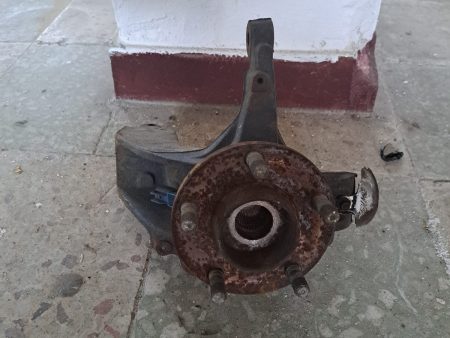 Fuzeta stanga fata Ford Focus 2 2004 - 2008 COD 3m513k171 FACTURA SI GARANTIE