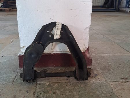 Brat suspensie bascula Dreapta  Nissan Terano 2 FACTURA SI GARANTIE