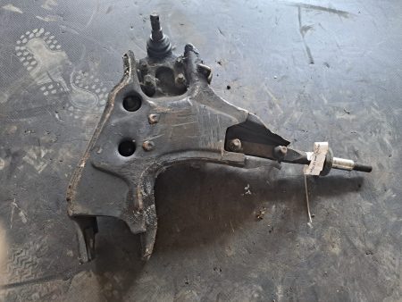 Brat suspensie stânga Nissan Terano 2 FACTURA SI GARANTIE