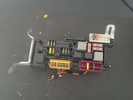 PANOU SIGURANTE SI RELEE MERCEDES BENZ C-CLASS W204 S204 C204 COD 1670660 VOLAN STANGA FACTURA SI GARANTIE