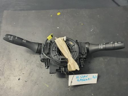 ANSAMBLU MANETE SPIRALA VOLAN  BLOC LUMINI MANETA SEMNALIZARE NISSAN QASHQAI 2014 COD 17227SD1 VOLAN STANGA FACTURA SI GARANTIE