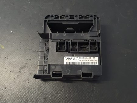 MODUL CONFORT VW GOLF 5 2004-2009 COD 1K0959433BT VOLAN STANGA  FACTURA SI GARANTIE