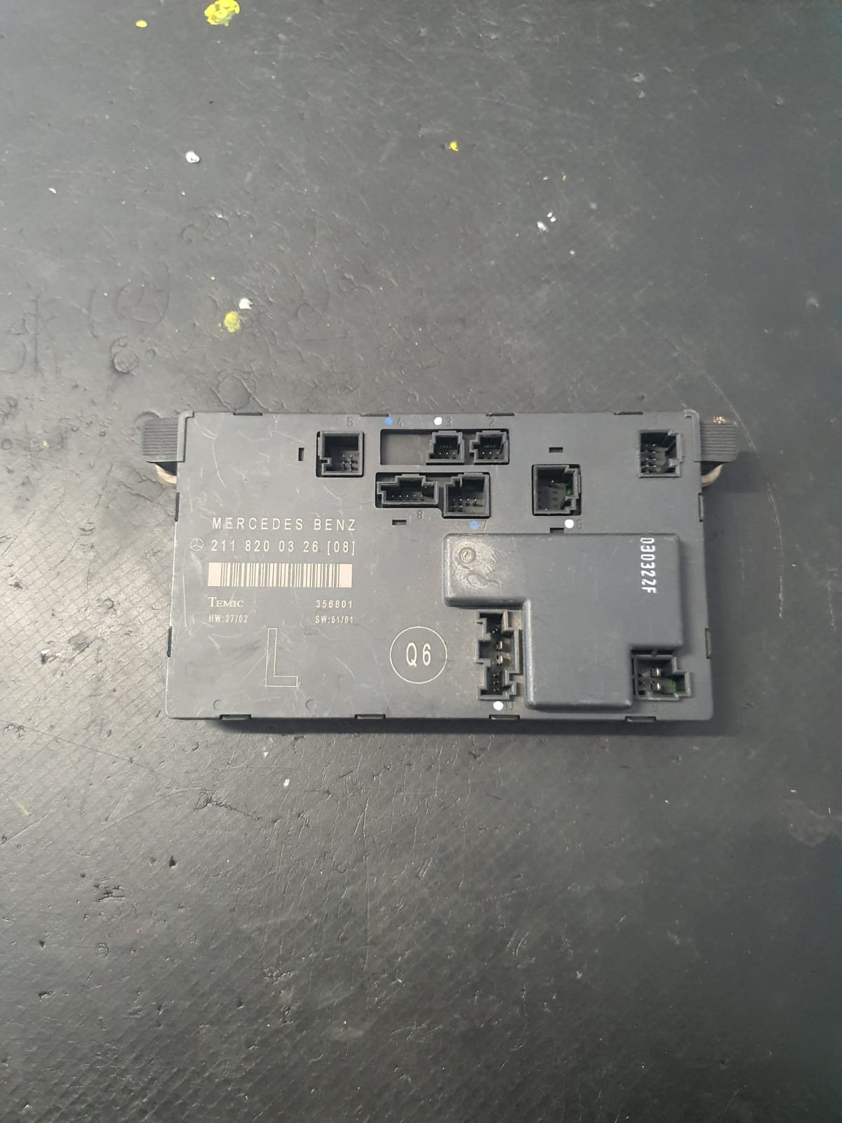 MODUL USA STANGA FATA MERCEDES E CLASS W 211 2002-2009 COD 2118200326 VOLAN STANGA FACTURA SI GARANTIE