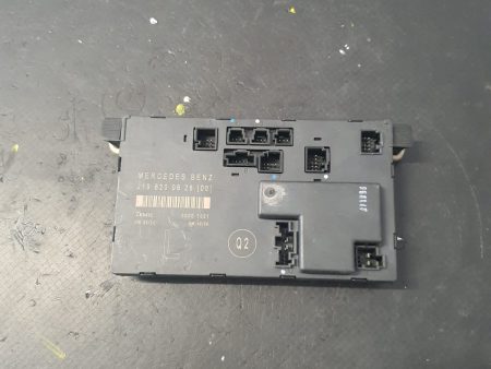 MODUL USA STANGA FATA MERCEDES BENZ  W219 COD 2198200626 VOLAN STANGA FACTURA SI GARANTIE