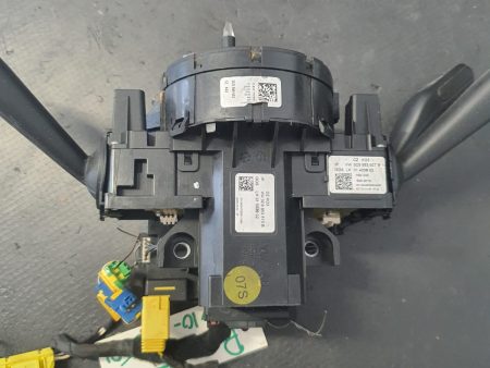 BLOC MANETE CU SPIRALA VOLAN BLOC MANETE VW PASSAT 1.6 TDI 2007 COD 3C9953513B 3C0953549A 3C0959653 VOLAN STANGA FACTURA SI GARANTIE