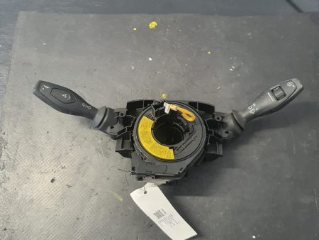 BLOC MANETE CU SPIRALA VOLAN FORD FIESTA 2009-2013 COD 8A6T-14A664-AC VOLAN STANGA FACTURA SI GARANTIE