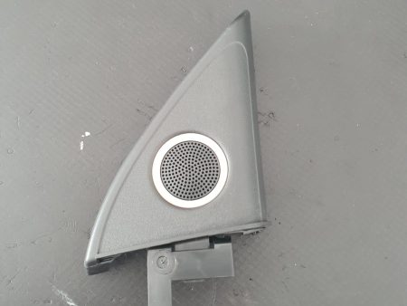 Difuzor Tweeter ușă față BANG & OLUFSEN ORIGINAL Audi A5 2007-2011 COD 8T0036399B FACTURA SI GARANTIE
