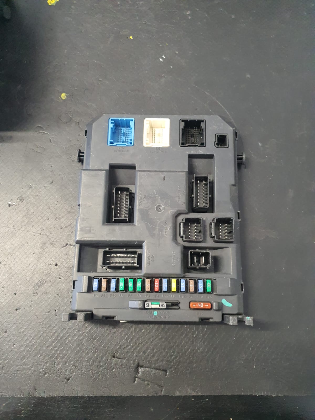 PANOU SIGURANTE  BSI  Citroen C3 Picasso 1.6 HDi  2009 COD 9664983180 VOLAN STANGA FACTURA SI GARANTIE