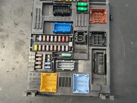 Modul confort  BSI-EL 3 Citroen C3 2  facelift 2012 - 2017 COD 9819851280-01 VOLAN STANGA FACTURA SI GARANTIE