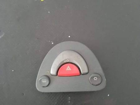 BUTON AVARIE SMART FORTWO COD 020606 FACTURA SI GARANTIE