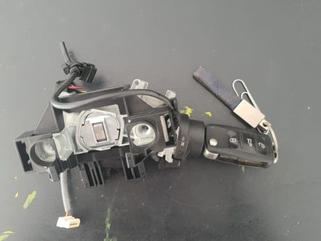 CONTACT CU CHEIE VW GOLF 6 COD 1K0905851B   5K0837202Q FACTURA SI GARANTIE