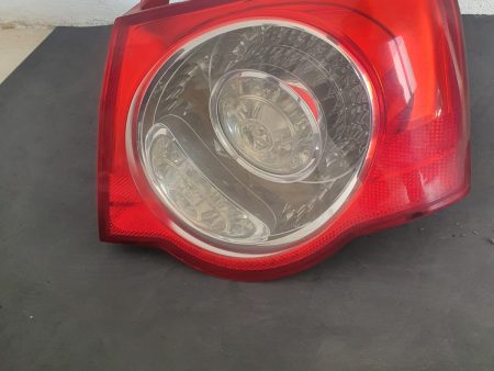 LAMPA STOP DREAPTA CU LED VW PASSAT B6 SEDAN COD 3C5945096C FACTURA SI GARANTIE
