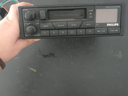 RADIO CASETOFON PHILIPS COD 30402900020865  FACTURA SI GARANTIE