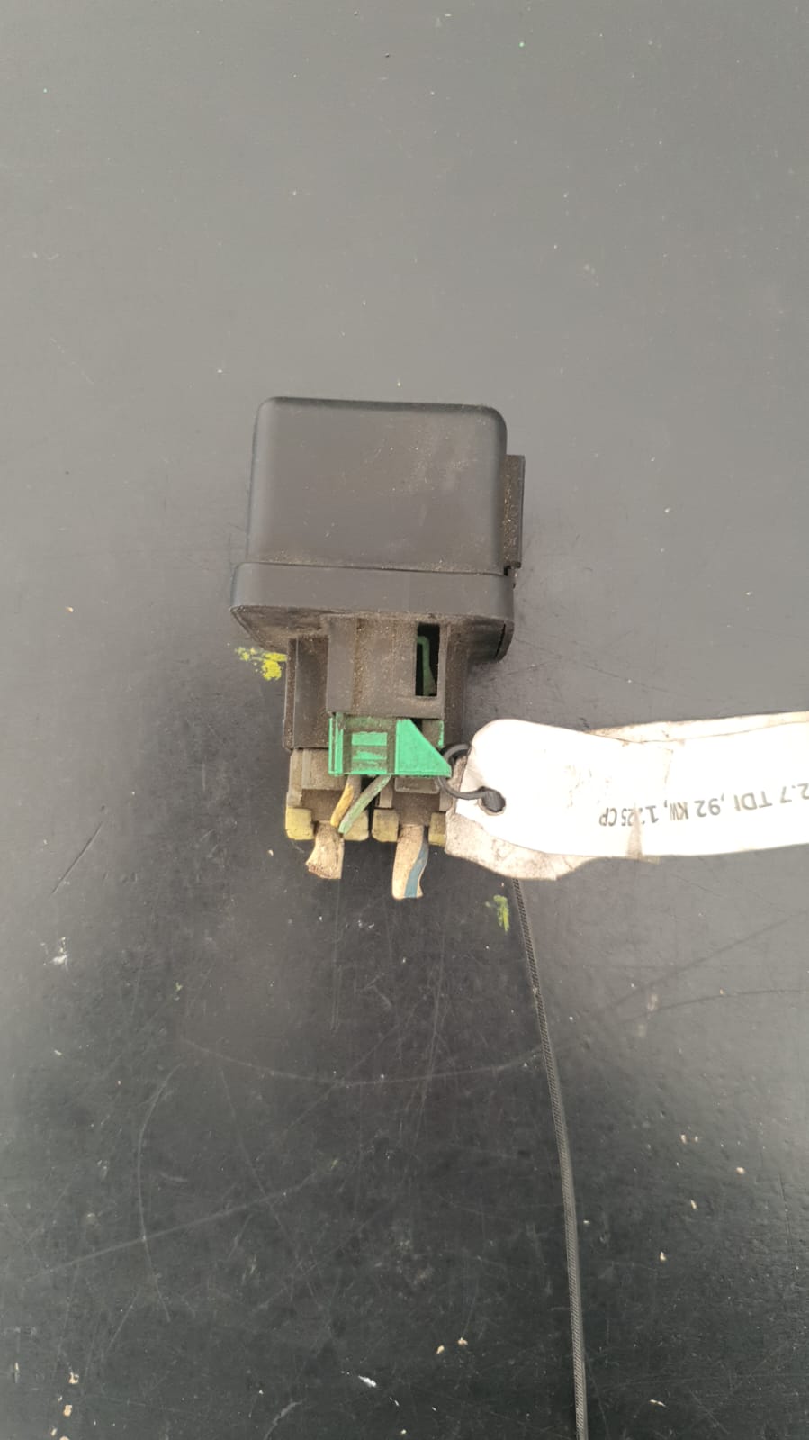 RELEU NISSAN TERRANO 2 2.7 TDI 92 KW FACTURA SI GARANTIE