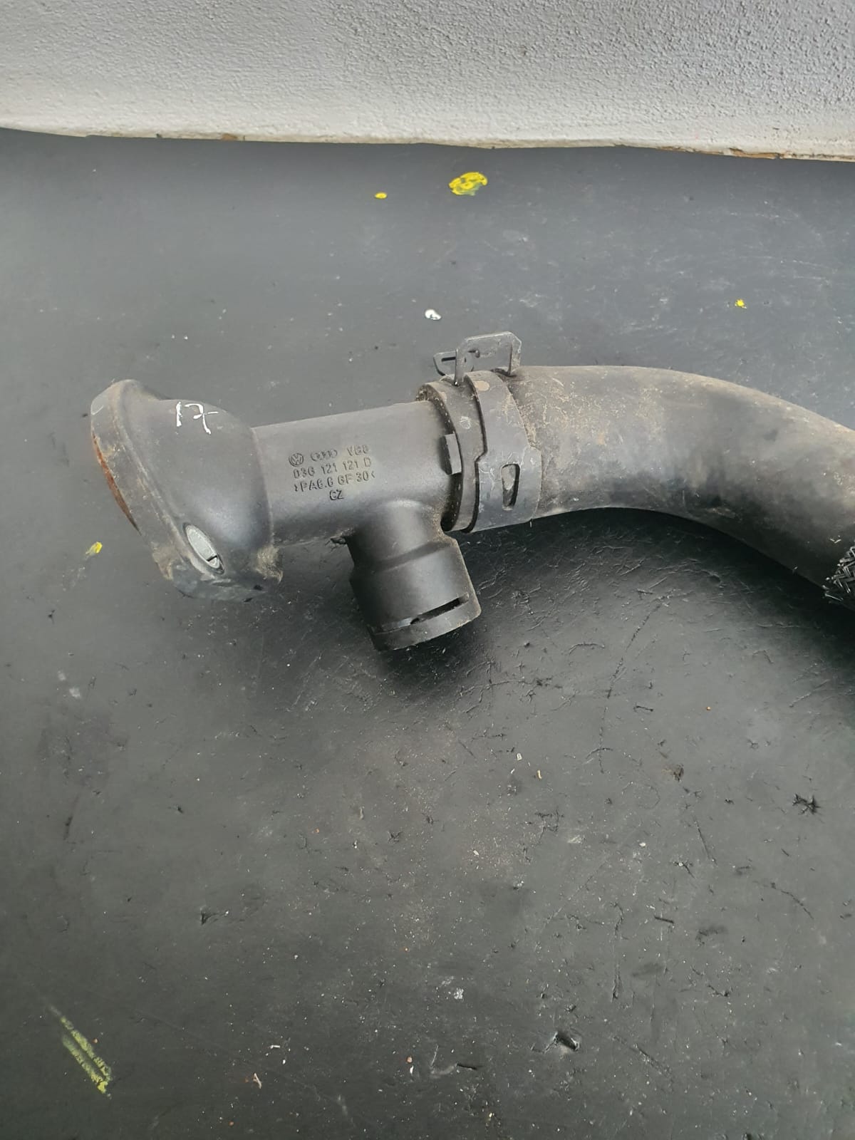 FLANSA TERMOSTAT AUDI A4 VW PASSAT B6 COD 03G121121D FACTURA SI GARANTIE