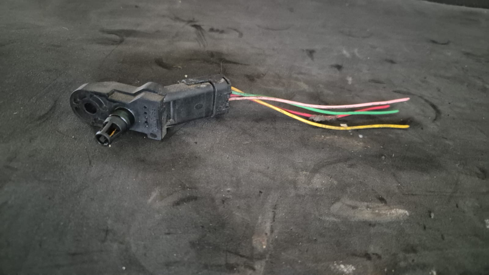 SENZOR PRESIUNE AER SENZOR MAP PEUGEOT CITROEN COD 0261230043 FACTURA SI GARANTIE