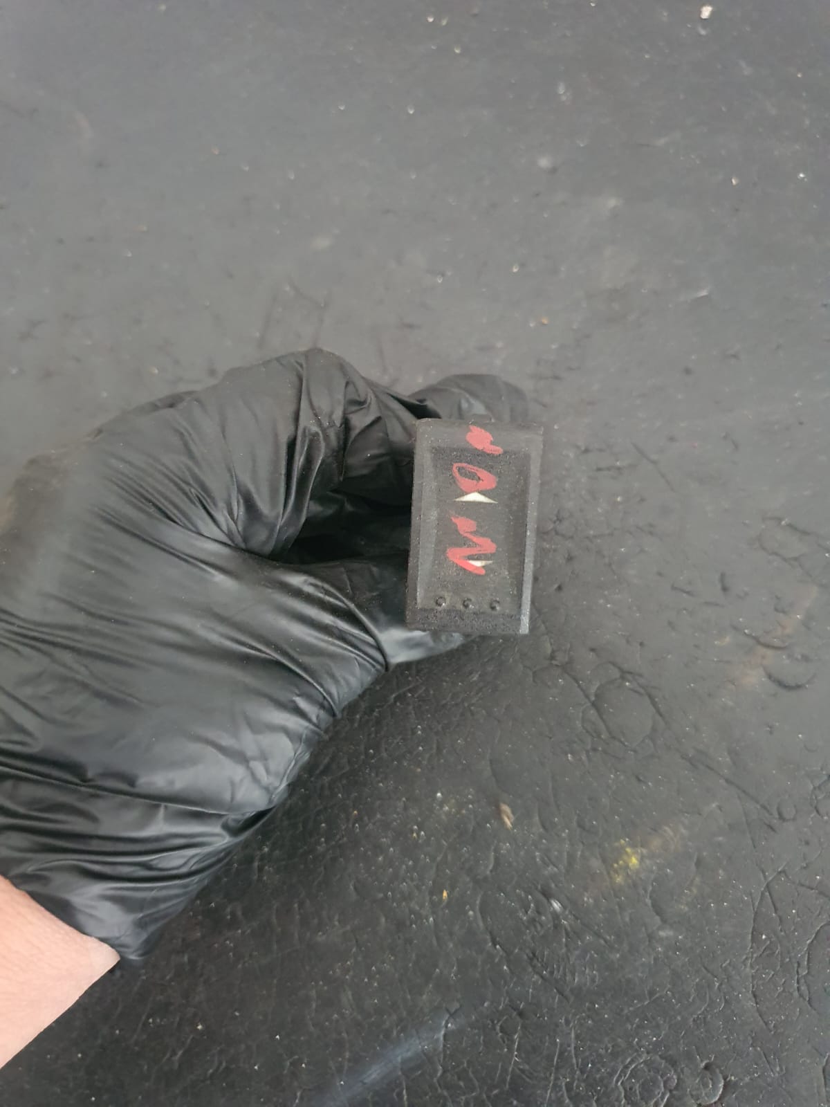 BUTON GEAM FORD FOCUS COD 031614529 FACTURA SI GARANTIE