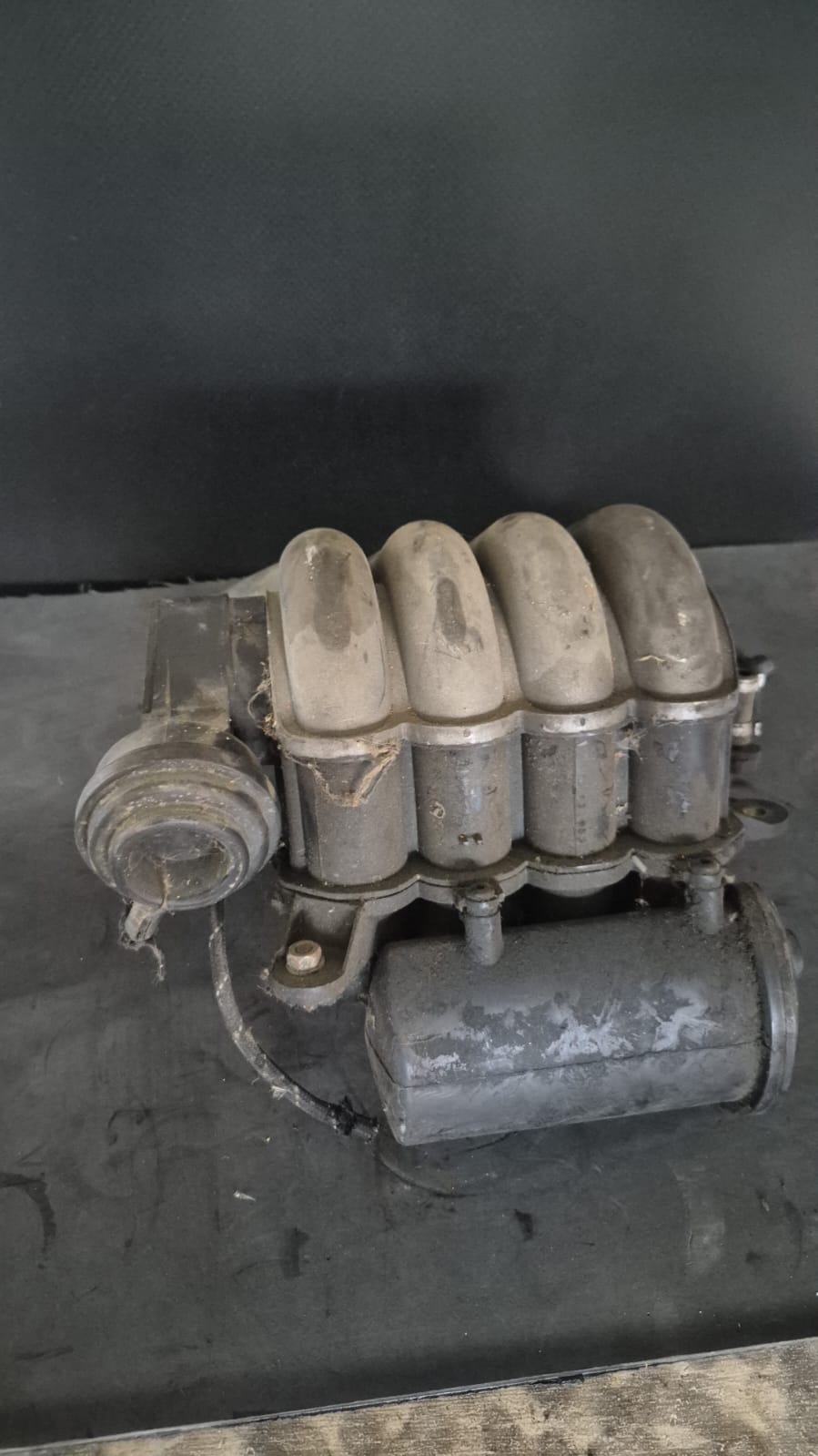 GALERIE ADMISIE CU VAS DEPRESOR AUDI A4 B7 COD 06B133210AJ FACTURA SI GARANTIE