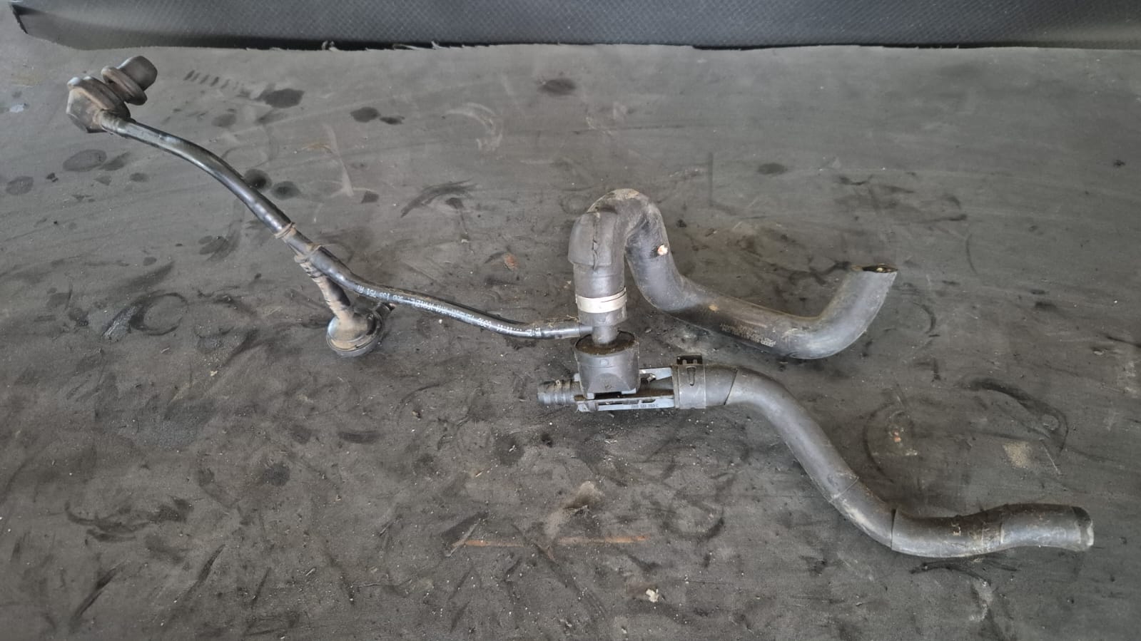 FURTUN TEAVA PRESIUNE AUDI A4 B6 COD 06B133753C FACTURA SI GARANTIE