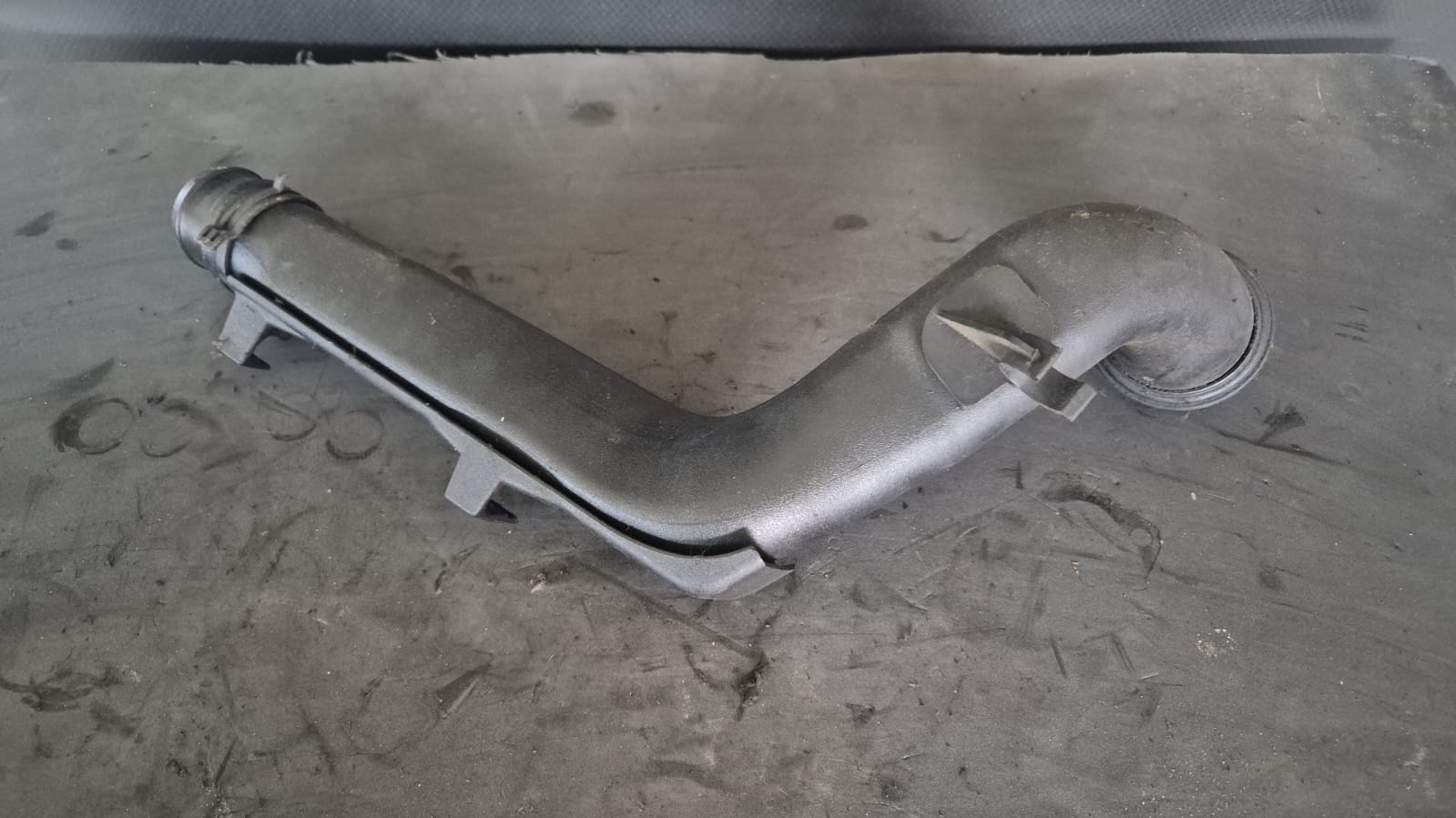 FURTUN INTERCOOLER VW GOLF 4 1997-2005 COD 1J0145770Q FACTURA SI GARANTIE