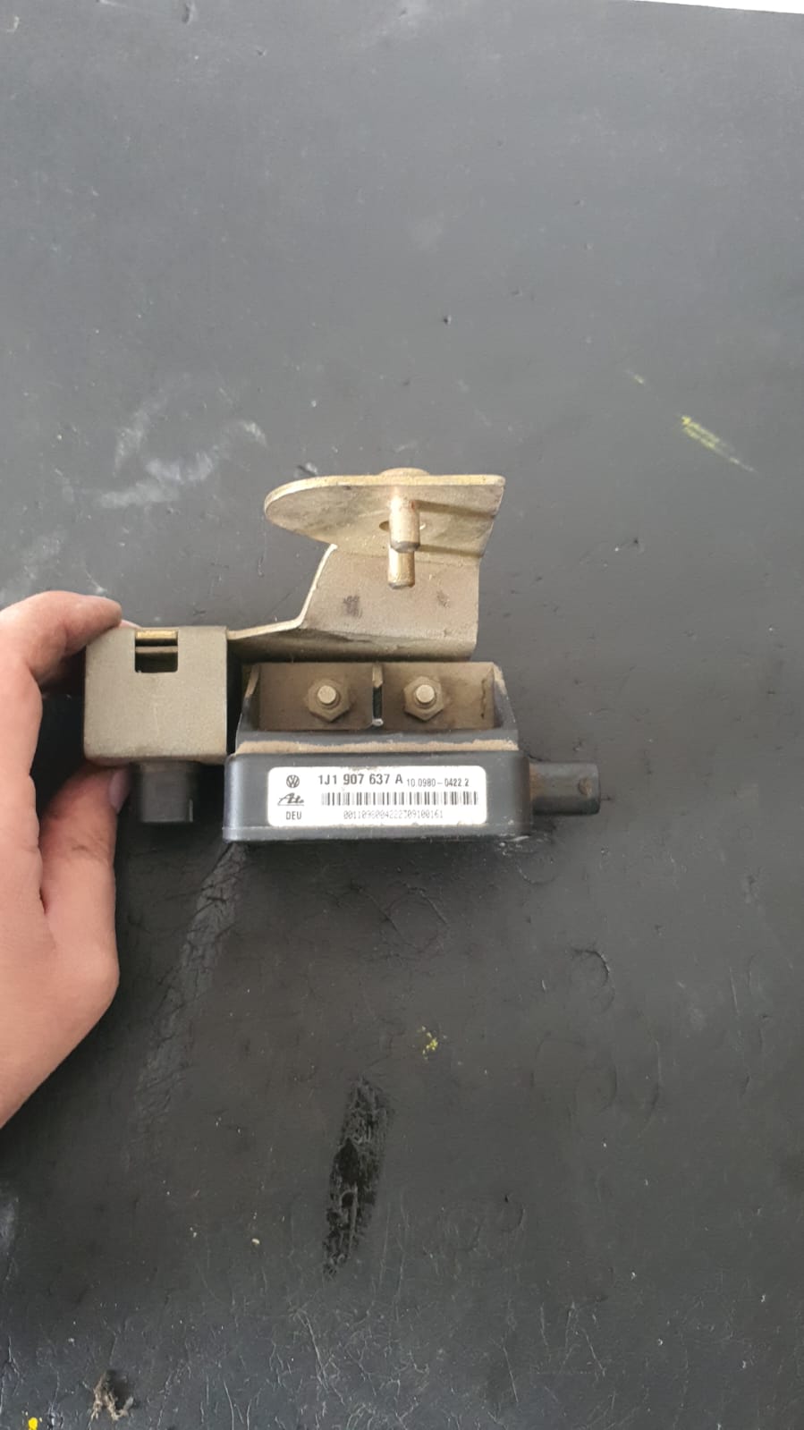 SENZOR ESP VW GOLF 4 1997-2005 COD 1J0907657A FACTURA SI GARANTIE