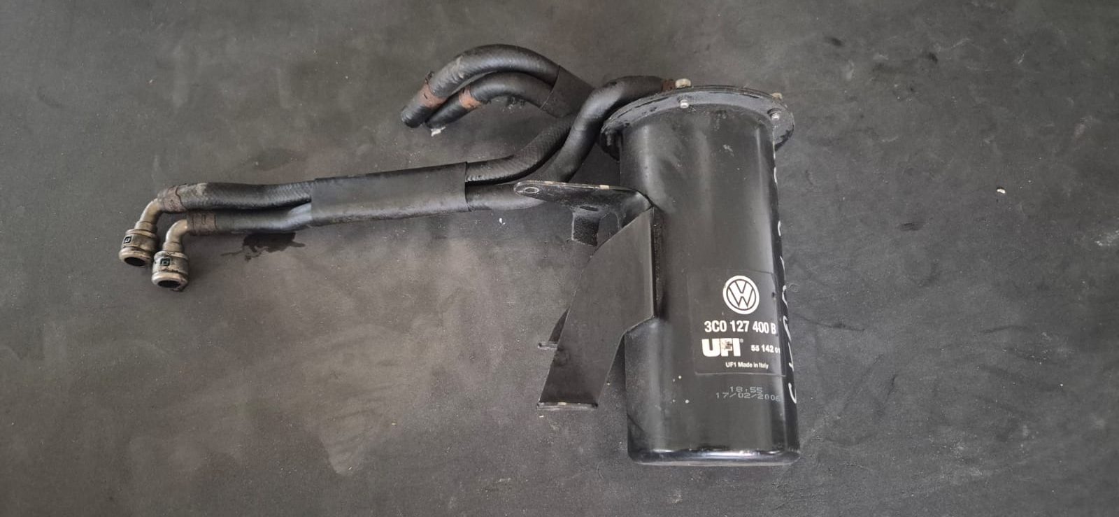 CARCASA FILTRU COMBUSTIBIL VW PASSAT B6 COD 3C0127400B FACTURA SI GARANTIE