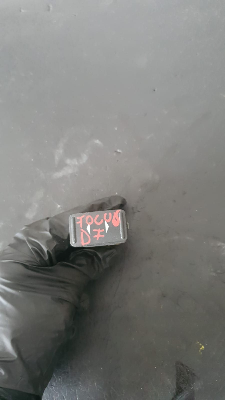 BUTON GEAM ELECTRIC FORD FOCUS 2 COD 3M5T14529 FACTURA SI GARANTIE