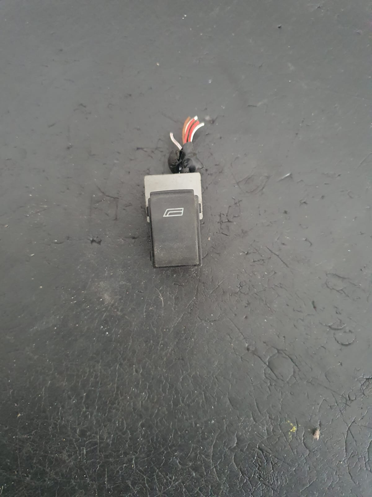 BUTON GEAM AUDI A6 COD 4B0959855 FACTURA SI GARANTIE