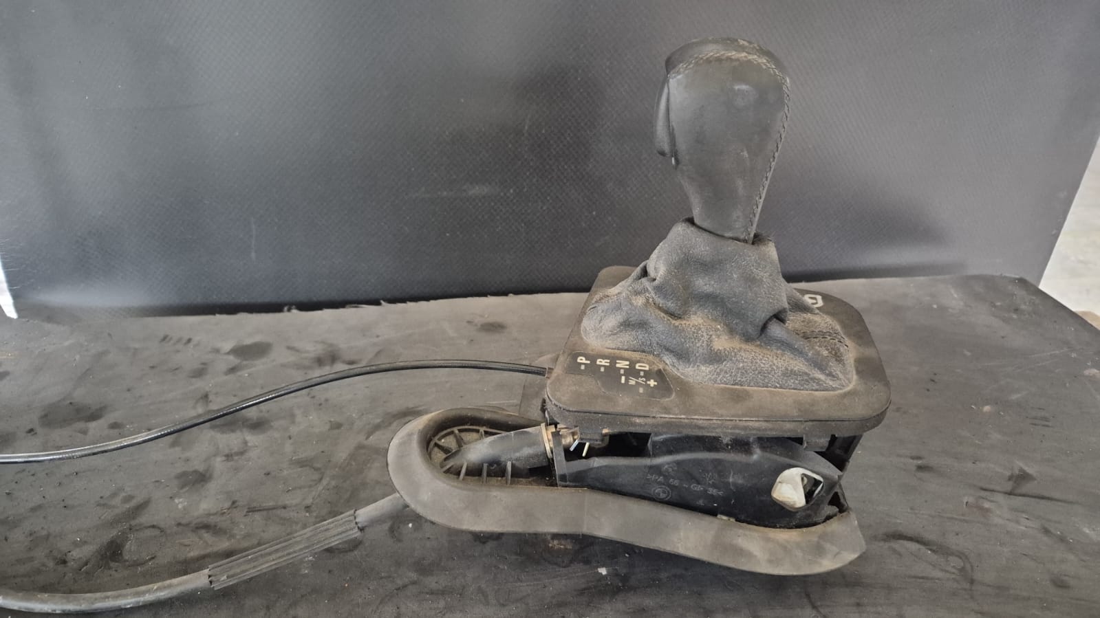 TIMONERIE CUTIE VITEZE BMW E46 COD 751526104 FACTURA SI GARANTIE