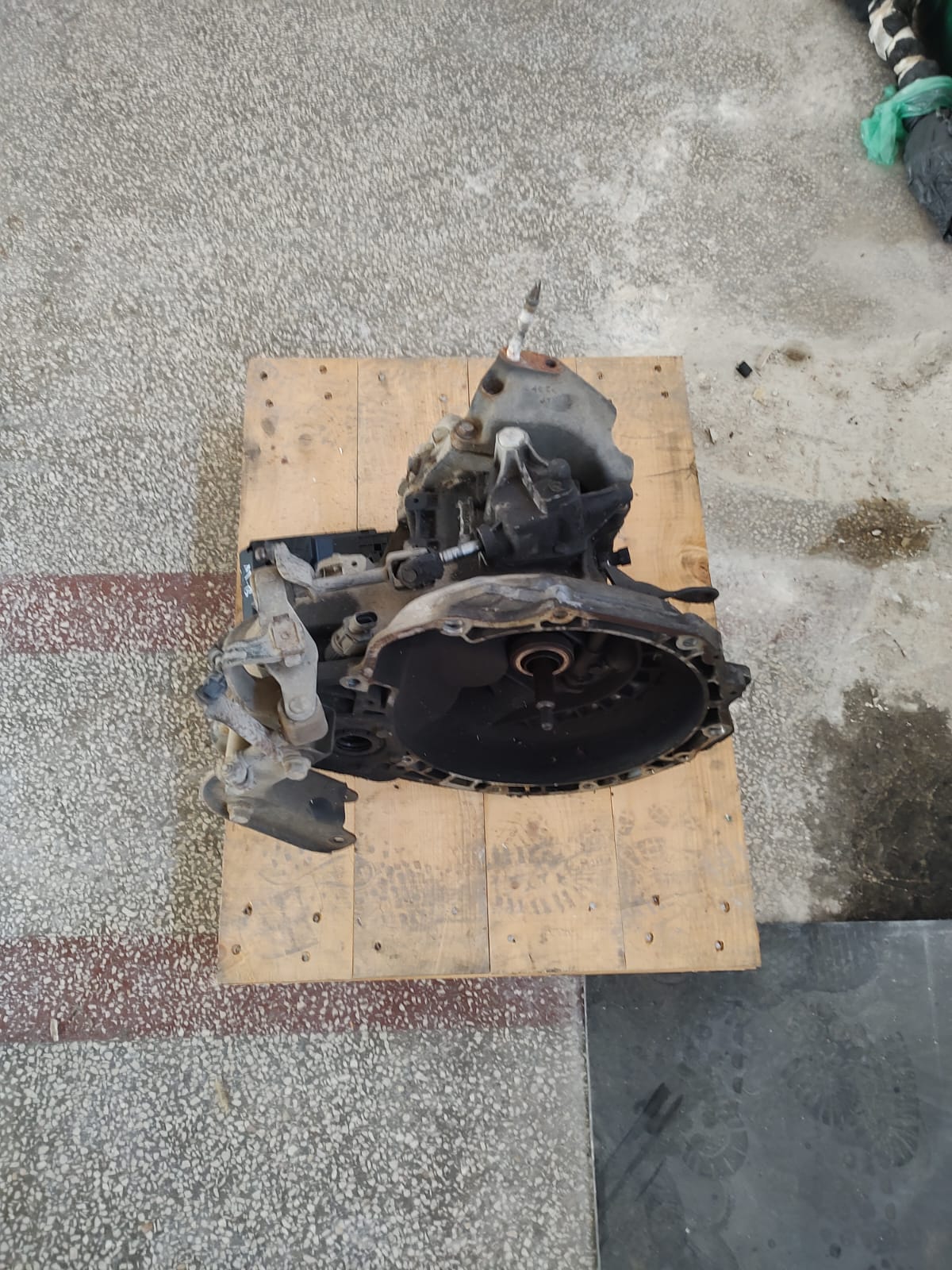 Cutie viteze manuală Chevrolet Aveo 1.4 benzină 5 viteze COD 96344248 FACTURA SI GARANTIE