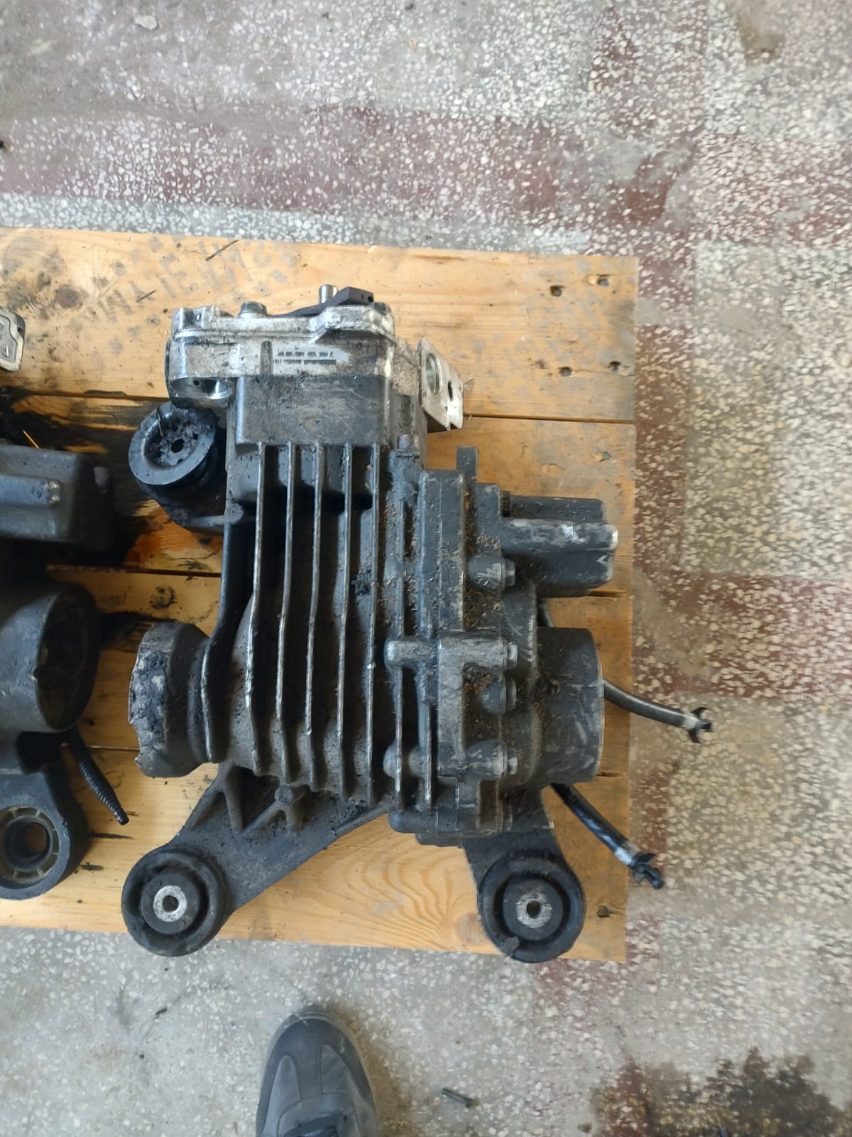 GRUP SPATE VW GOLF 5  COD 525554C ZSB525010A  FACTURA SI GARANTIE