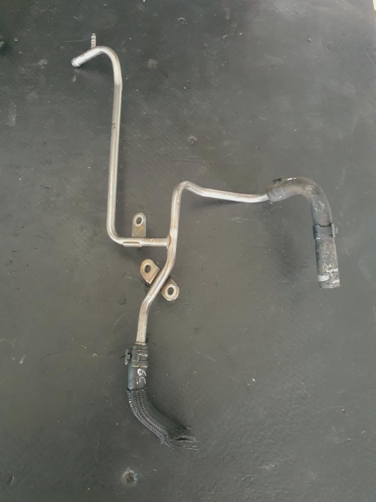 CONDUCTA COMBUSTIBIL SKODA OCTAVIA 2 1.6 TDI  COD 03L201360R FACTURA SI GARANTIE