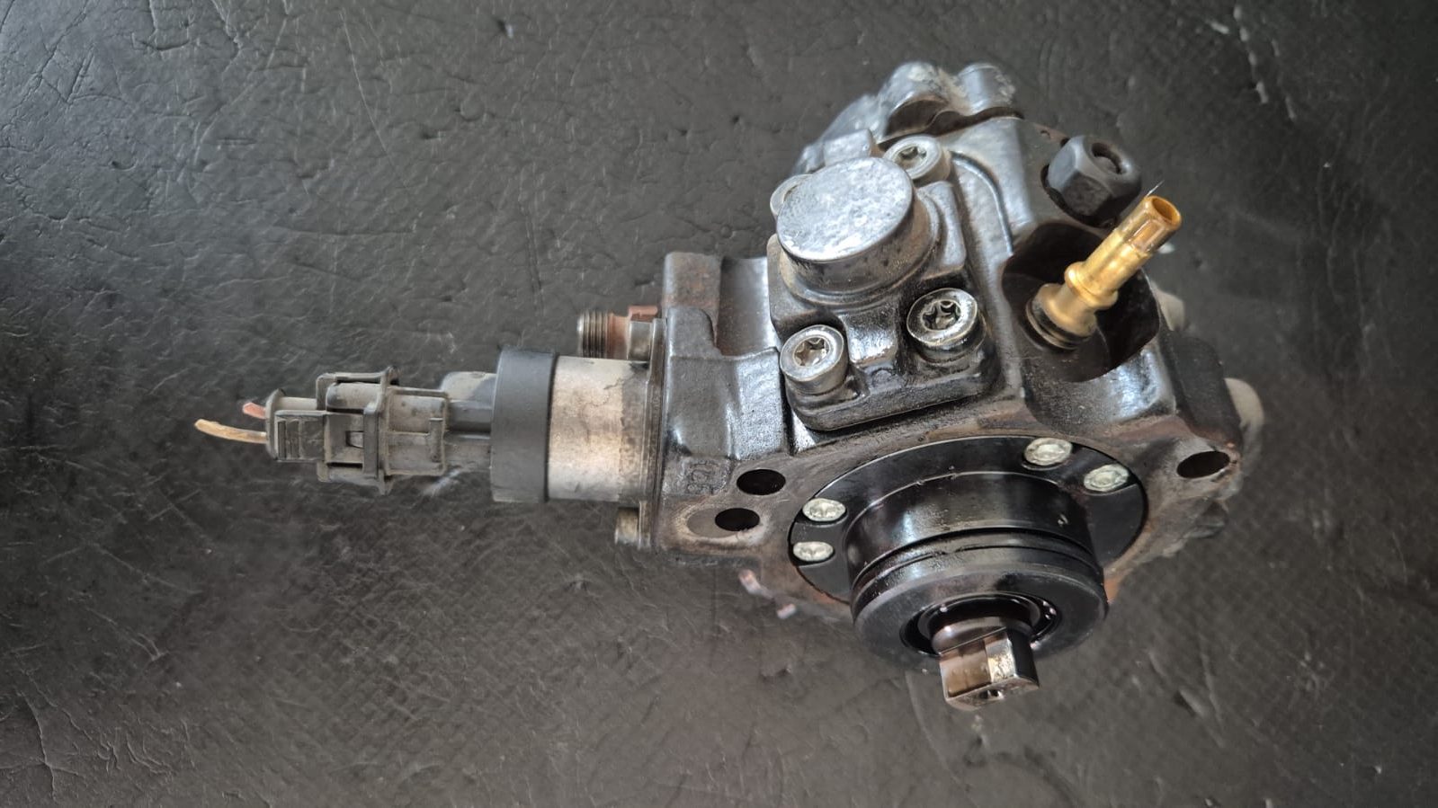 Pompa inalta presiune PEUGEOT 407 2.2 HDI COD 0445010139 FACTURA SI GARANTIE