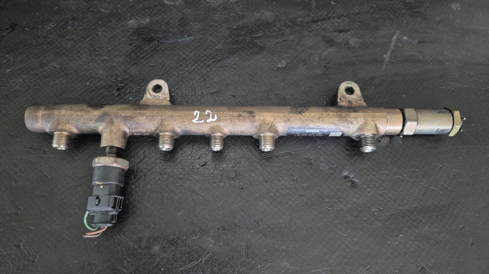 RAMPA INJECTOARE CU SENZOR RENAULT MEGANE 2  1.9 DCI RENAULT LAGUNA 2 1.9 DCI COD 0445214024 8200347176 FACTURA SI GARANTIE