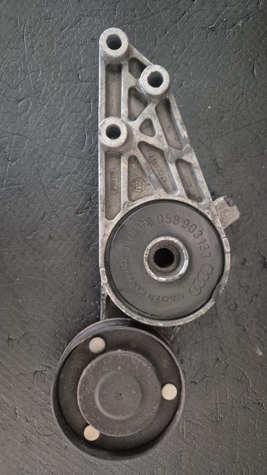 INTINZATOR CUREA AUDI A4 B5 AUDI A6 COD 058903133 FACTURA SI GARANTIE