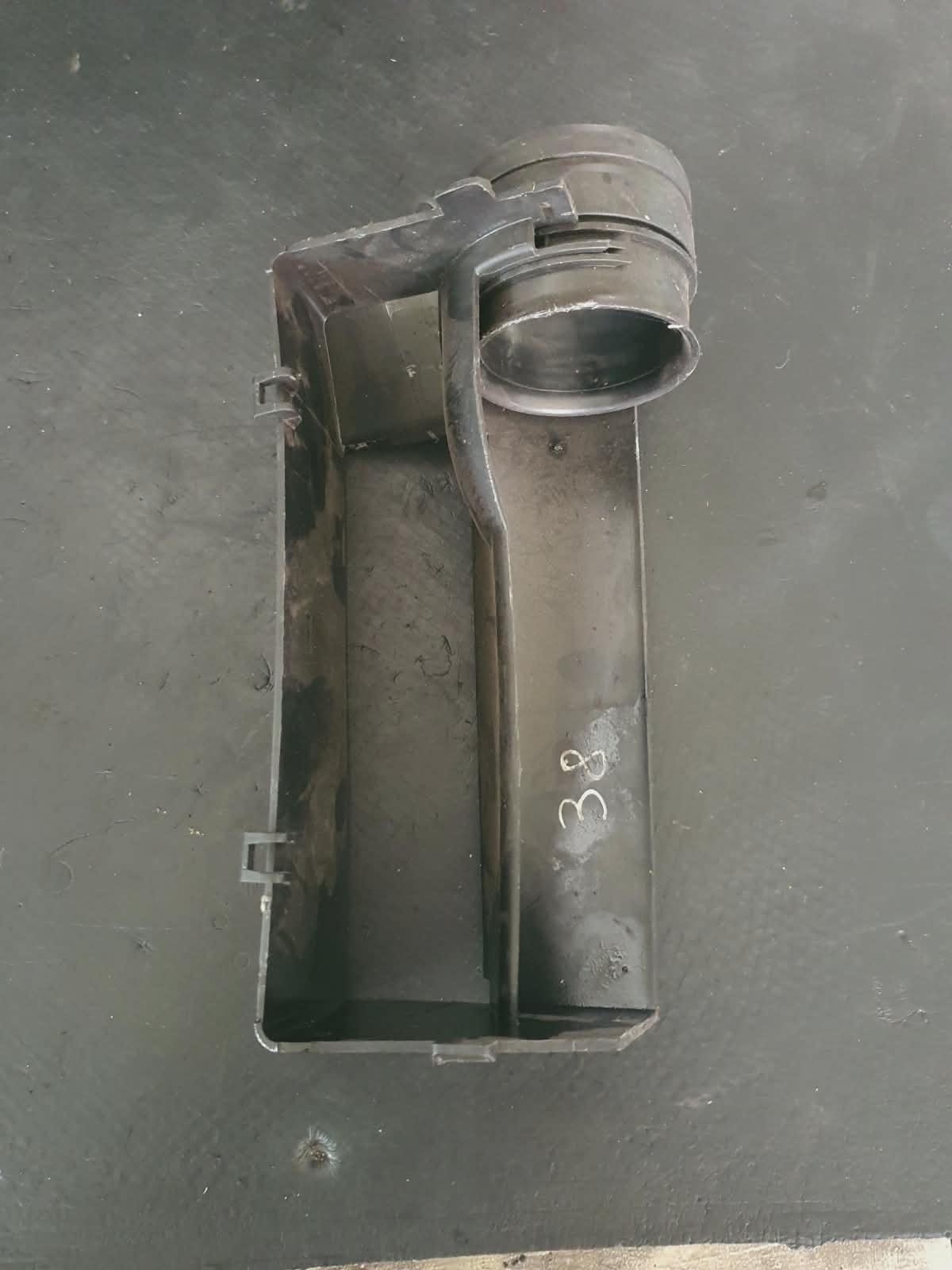 DIFUZOR CAPTARE AER SKODA OCTAVIA 2 COD 1K0805962E FACTURA SI GARANTIE