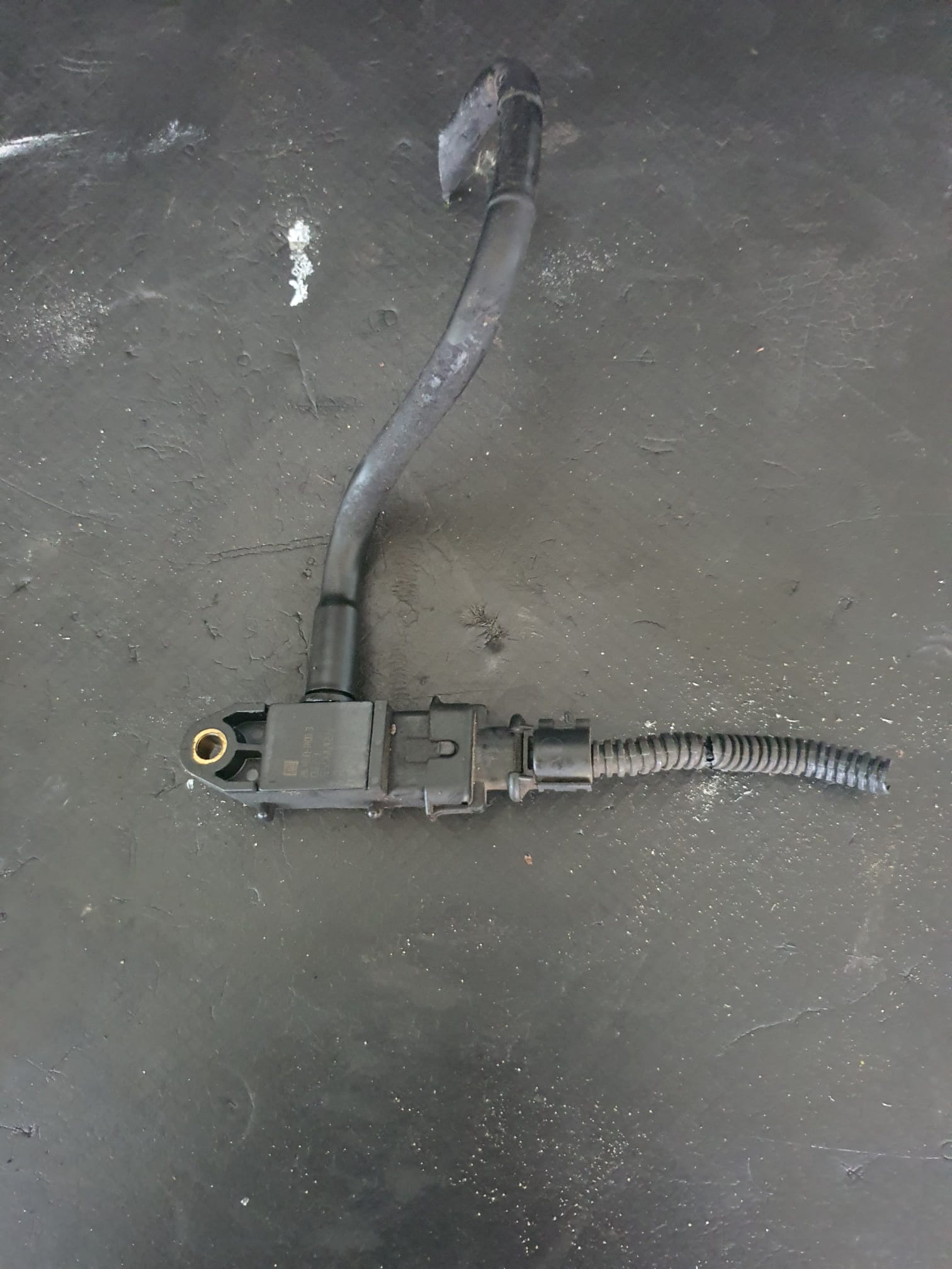 SENZOR PRESIUNE OPEL ASTRA J COD 28403014003 55566186 FACTURA SI GARANTIE