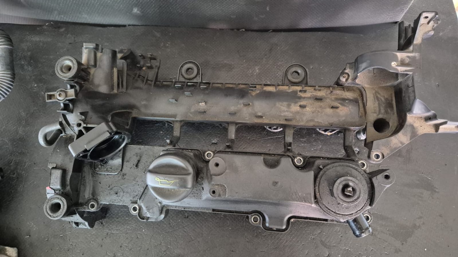 GALERIE ADMISIE CU CAPAC CULBUTORI FORD FIESTA FORD FUSION 1.4 TDCI  COD 9646698680 39055 FACTURA SI GARANTIE