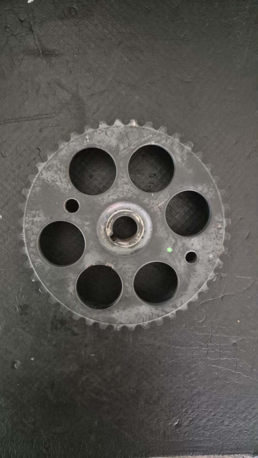 Pinion pompa de inalta presiune OPEL ASTRA J COD 98005561 FACTURA SI GARANTIE