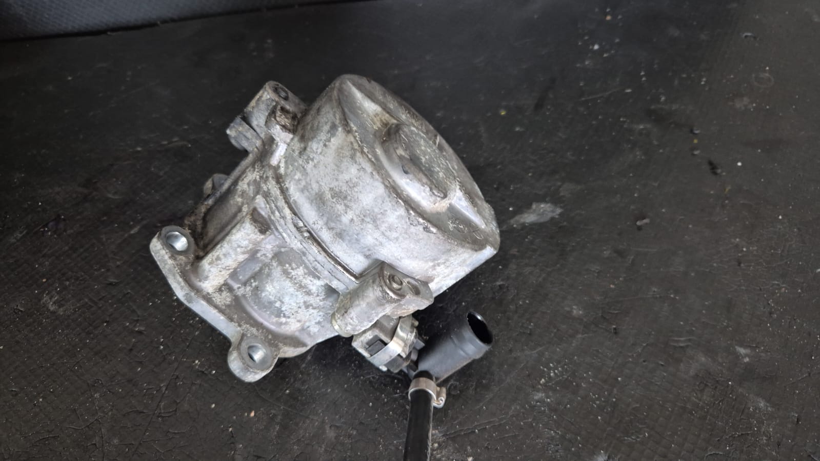 POMPA VACCUM RENAULT SCENIC 2 1.9 DCI COD D163123491 FACTURA SI GARANTIE