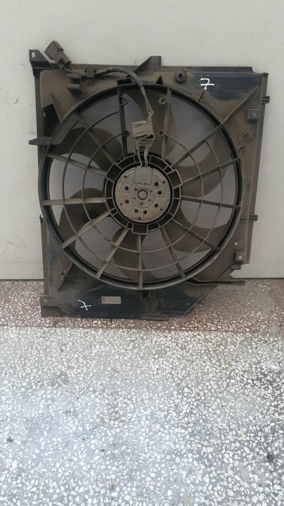 VENTILATOR RACIRE BMW SERIA 3 E46 320D COD 7511168 159300338 FACTURA SI GARANTIE