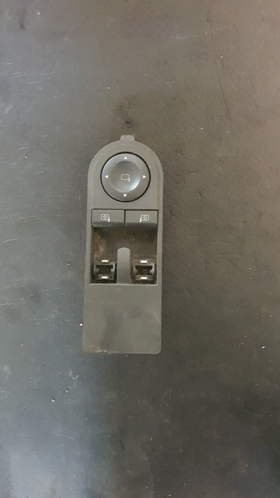 PANOU COMANDA GEAMURI ELECTRICE OPEL ZAFIRA COD 13209203 FACTURA SI GARANTIE