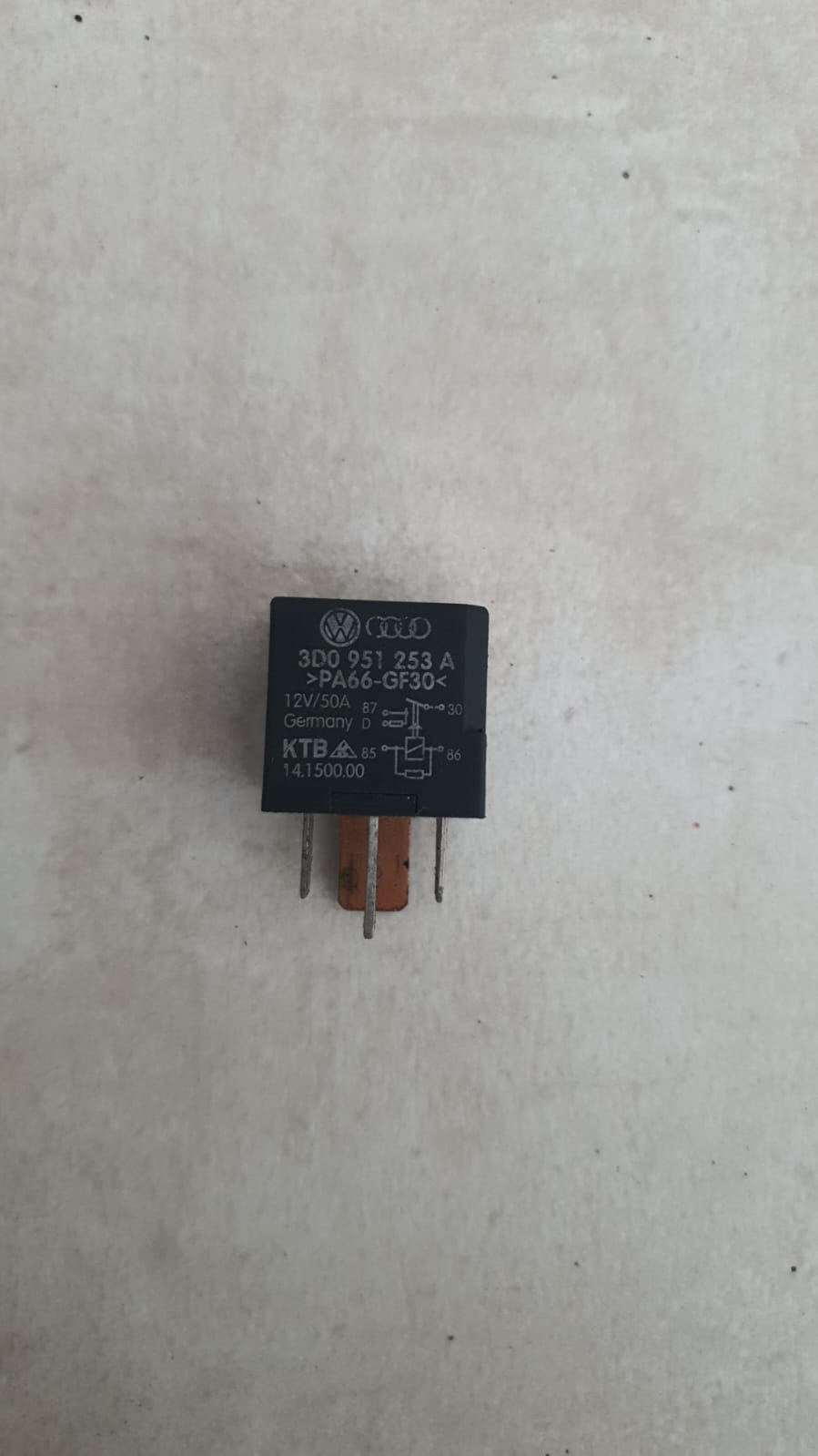 RELEU 433 VW PASSAT B6 COD 3D0951253A FACTURA SI GARANTIE