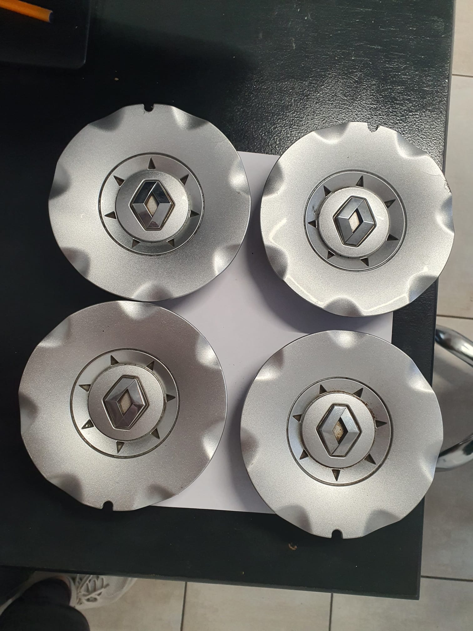 CAPAC JANTA ALIAJ RENAULT LAGUNA COD 403170002N FACTURA SI GARANTIE