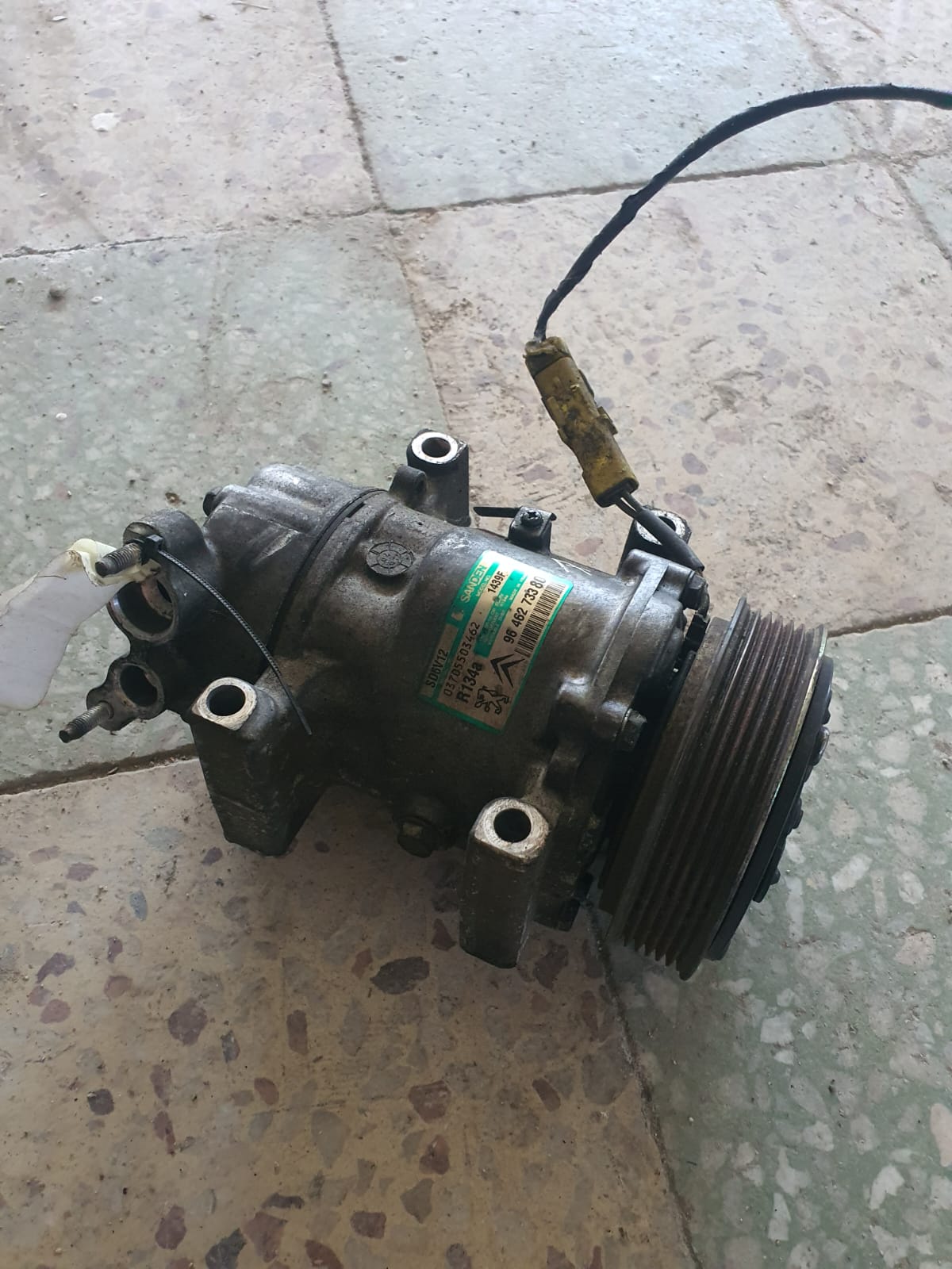 COMPRESOR CLIMA CITROEN C3 1.4 HDI COD 9646273380 FACTURA SI GARANTIE
